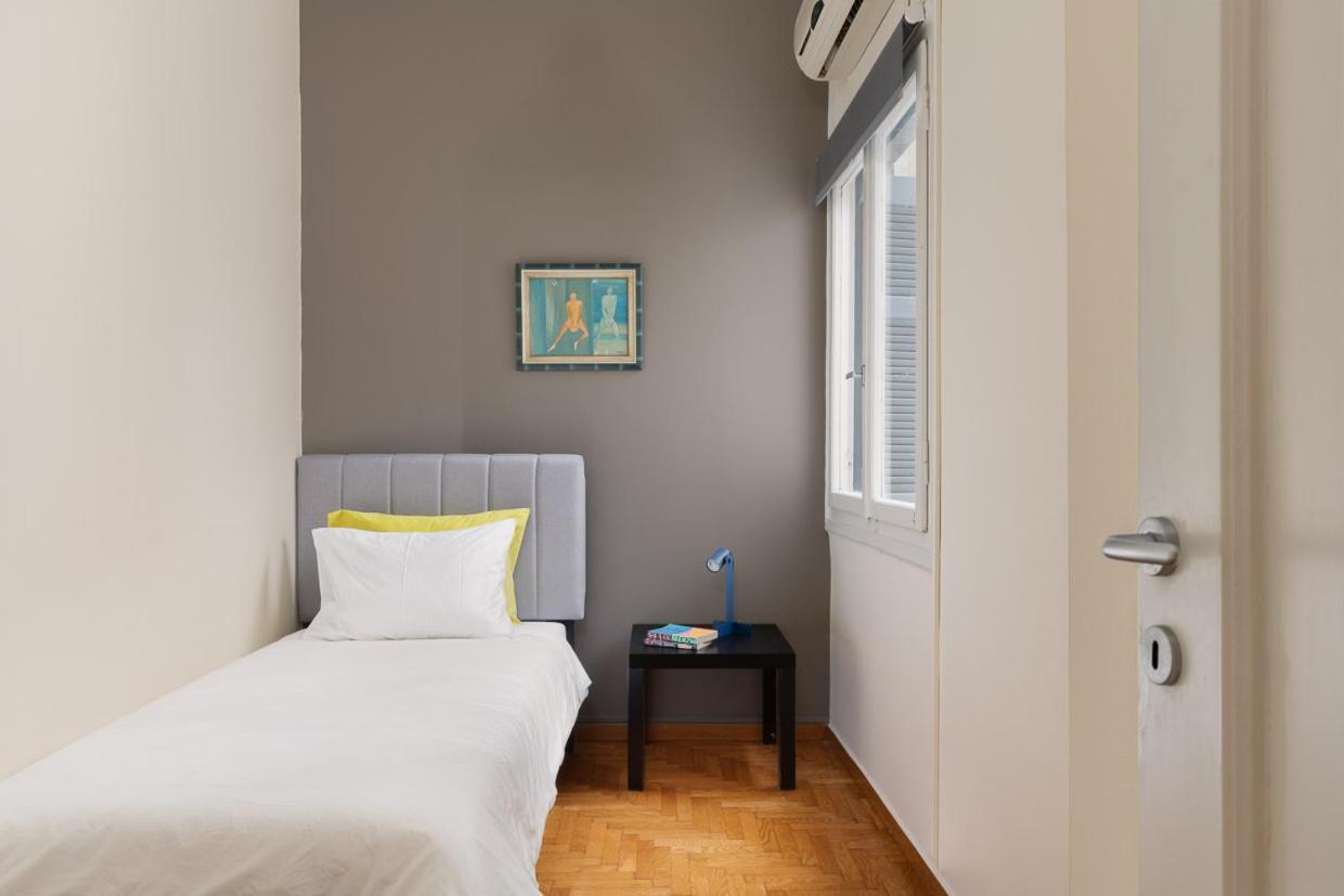 Athenian Apartment In Kolonaki Екстер'єр фото